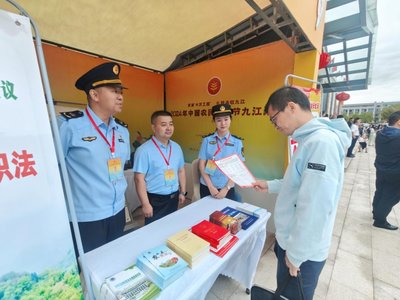 普法惠農(nóng)慶豐收，執(zhí)法服務(wù)暖民心——市農(nóng)業(yè)綜合行政執(zhí)法支隊(duì)開展2024中國(guó)農(nóng)民豐收節(jié)普法宣傳活動(dòng)